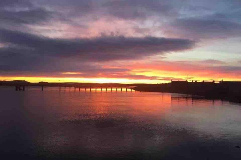 Beachfront Lodge, Lossiemouth Bay Екстер'єр фото