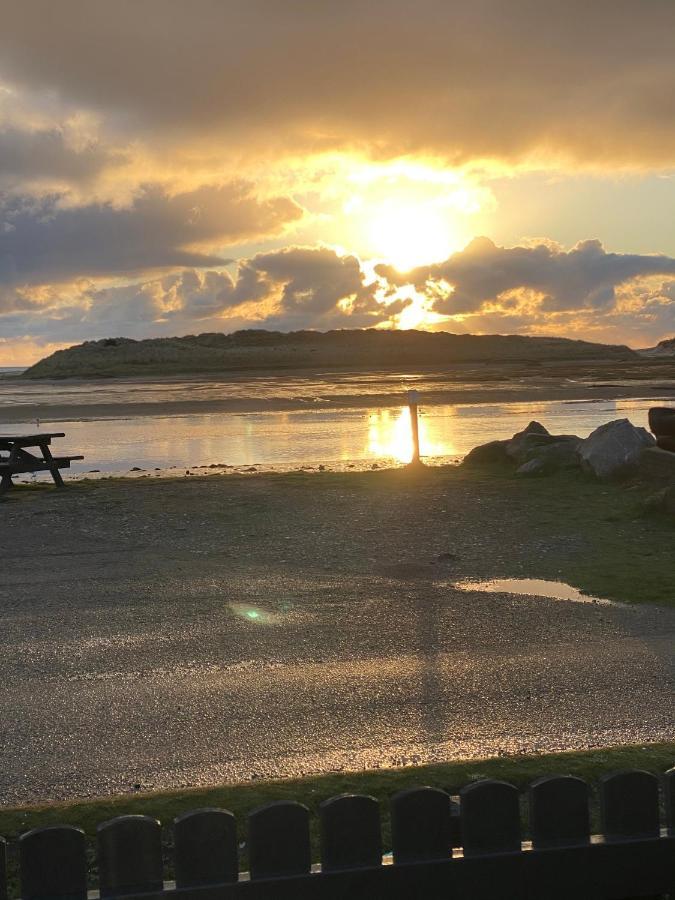 Beachfront Lodge, Lossiemouth Bay Екстер'єр фото